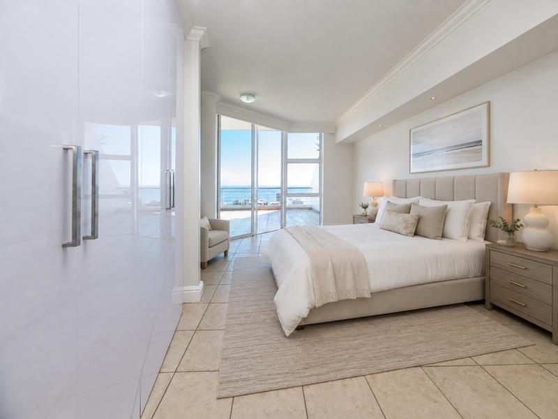 3 Bedroom Property for Sale in Sea Point Western Cape